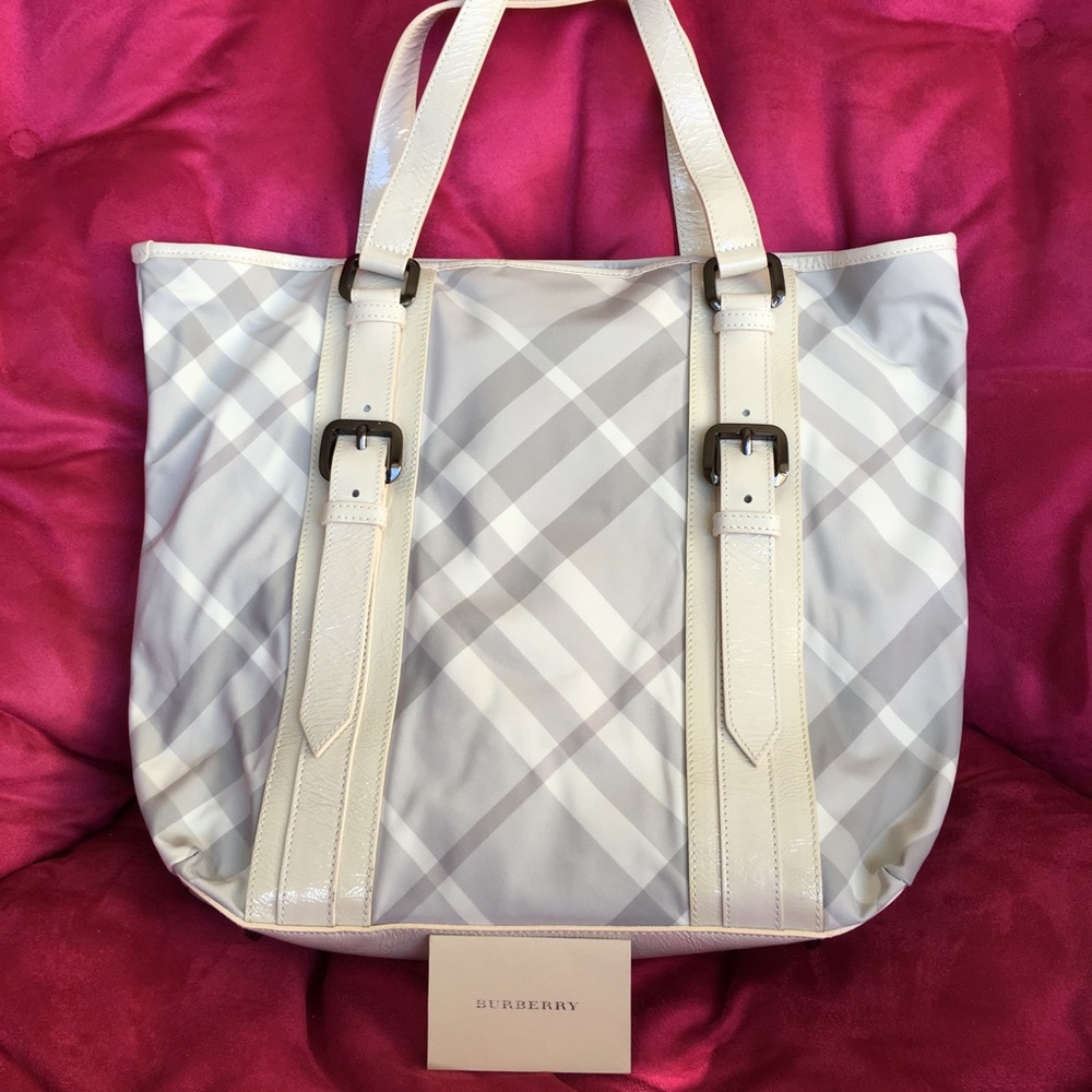 Burberry tote bag