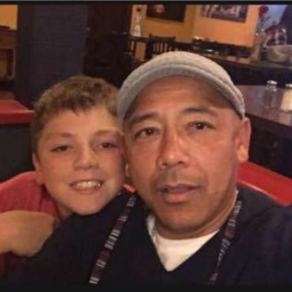 Meet your Posher, Javier