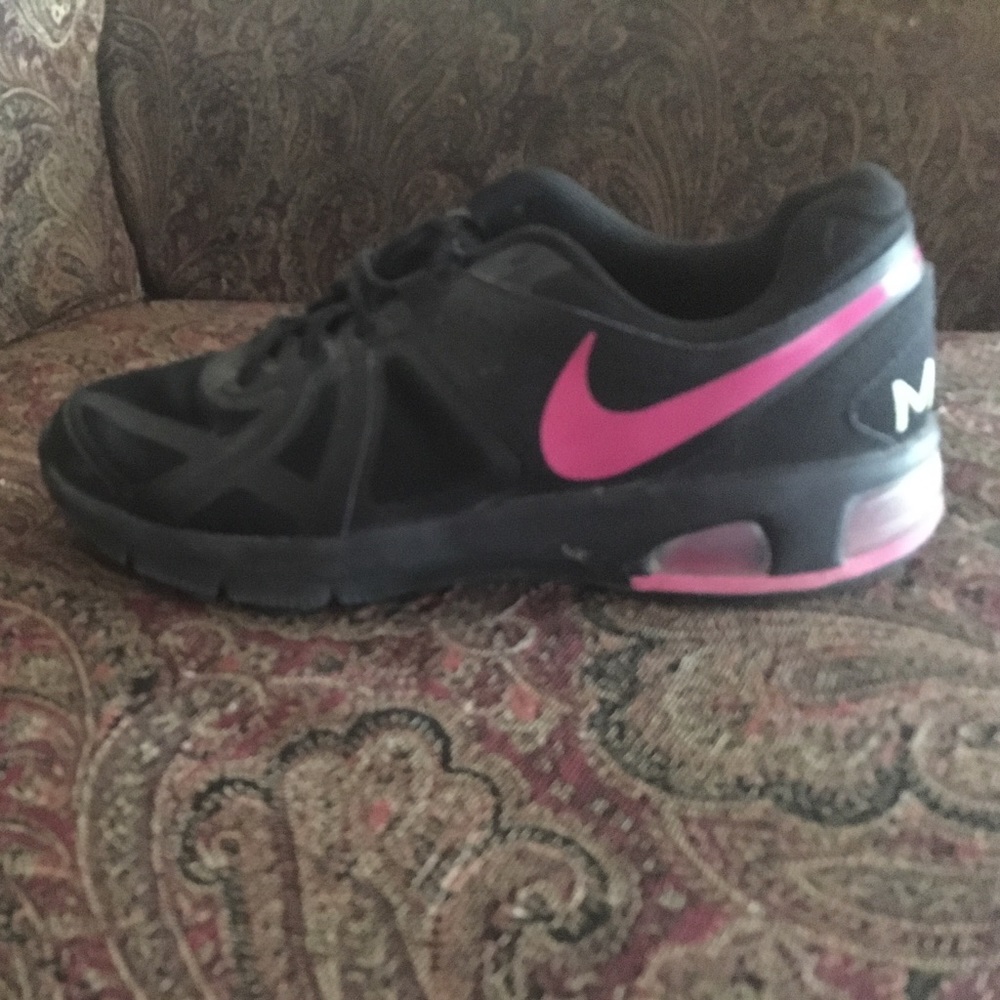 like new nike max run lite 5.