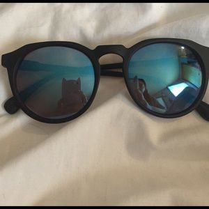 Urban Outfitters sunglasses