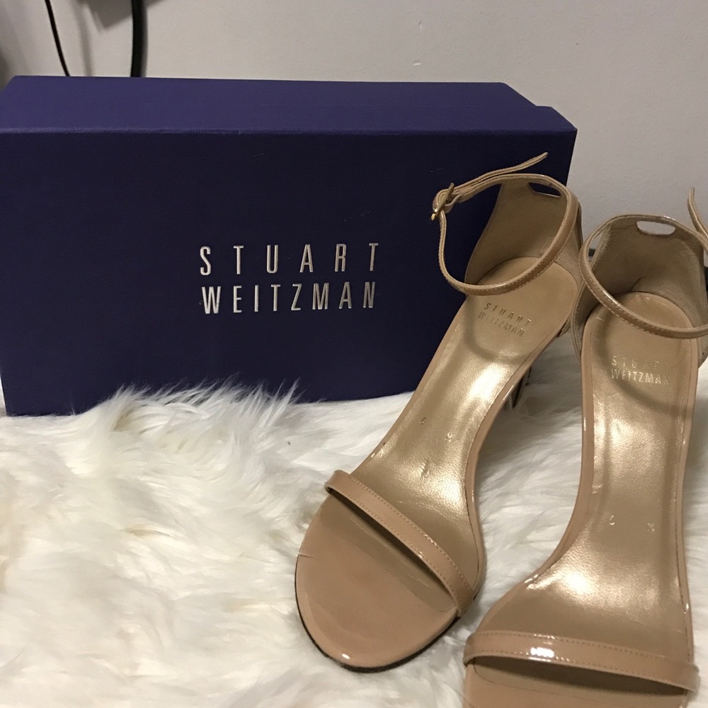 Stuart weitzman nudist song