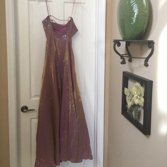 Pink iridescent prom dress with flower beading - Picture 2 of 5