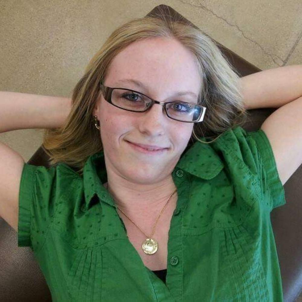 Meet your Posher, Abby