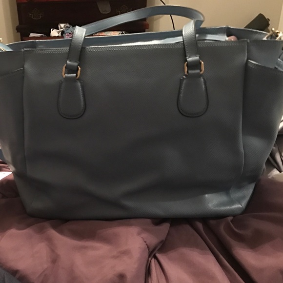 Coach Bag - Picture 2 of 3