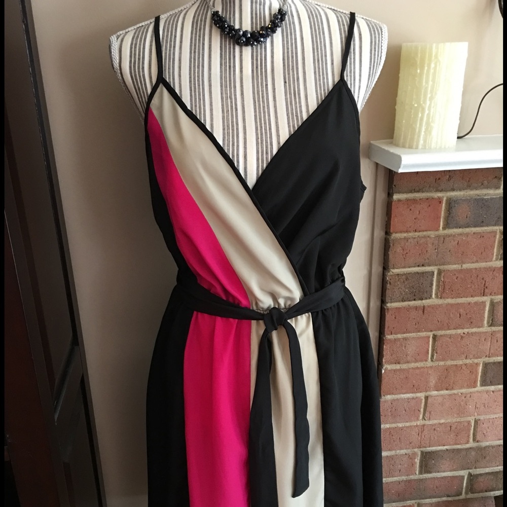 NWT Color-block Dress 👗