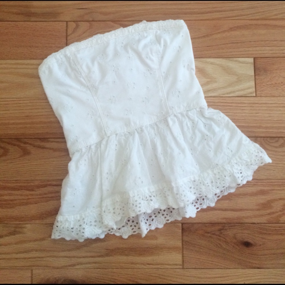 A&F Strapless Peplum Top