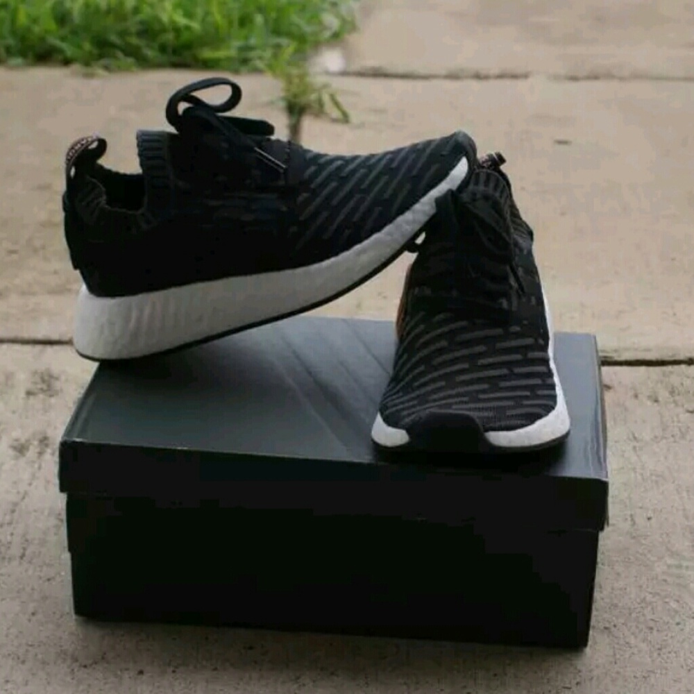 ***SOLD*** Adidas NMD r2 PK (Original)
