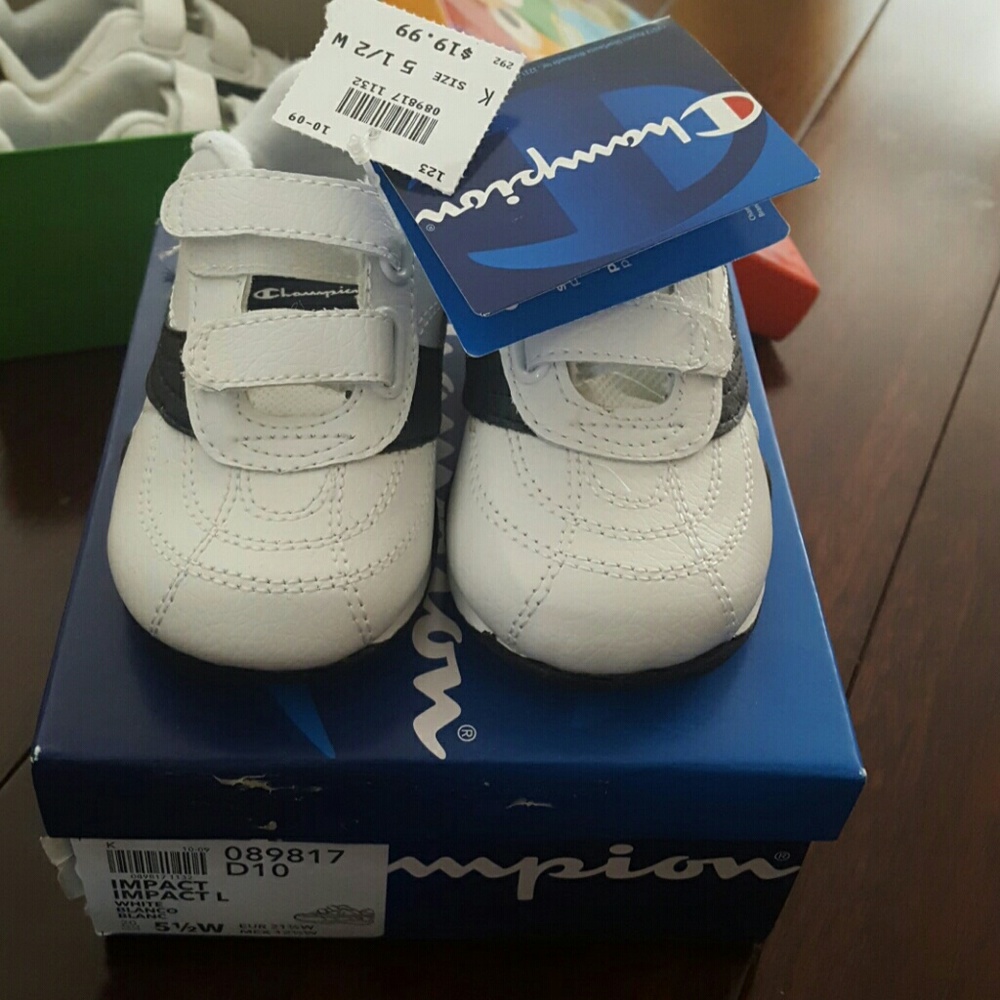 BABY Shoes 5.5 W