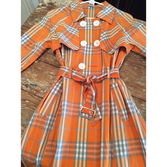 Jackets & Blazers - Plaid raincoat/trench coat