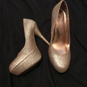 Gold glitter high heels
