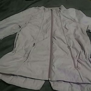 Lululemon windbreaker