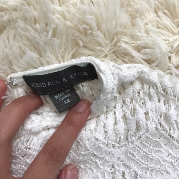 Kendall & Kyle White Lace Dress - Picture 2 of 3