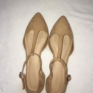 Forever 21 suede beige flats size 8