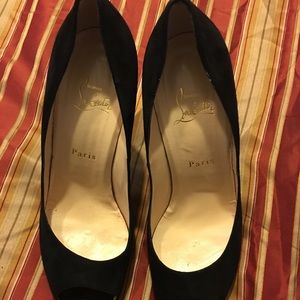 Authentic suede peep toe Christian Louboutin 40