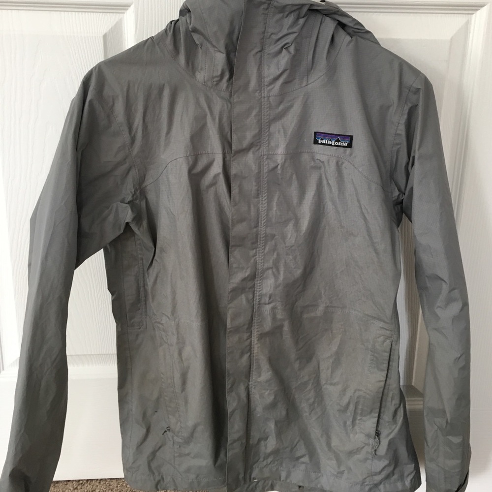 Patagonia Grey Light Rain Waterproof Jacket