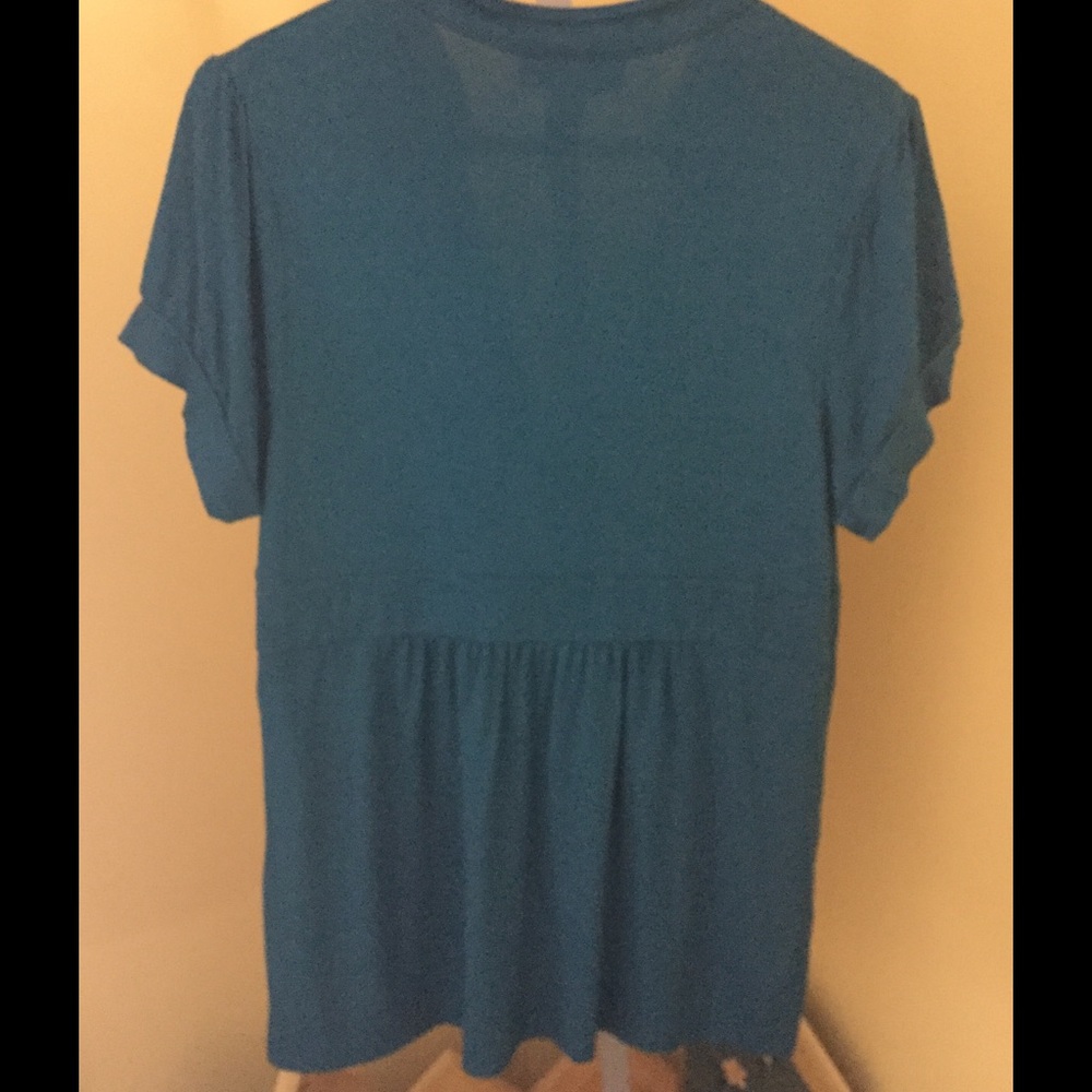 SOLD Blue Babydoll Big Button Blouse - Picture 3 of 4