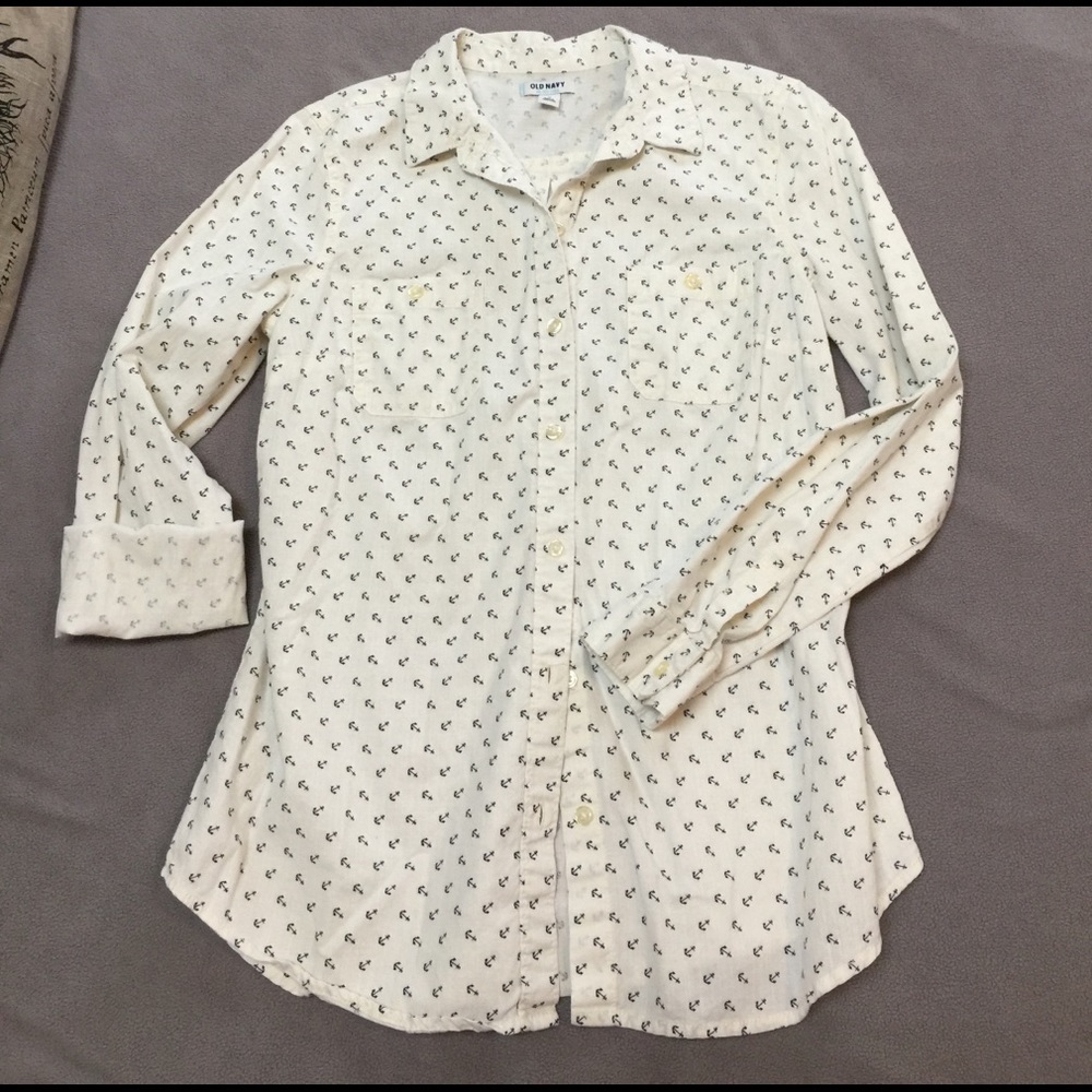 Button-up blouse