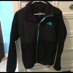 Black Women's North Face jacket