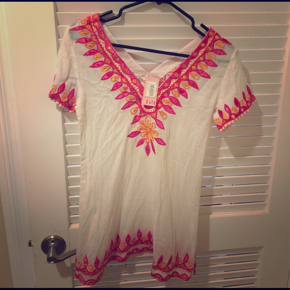 Solitaire embroidered top!