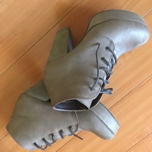 Steven madden high heels