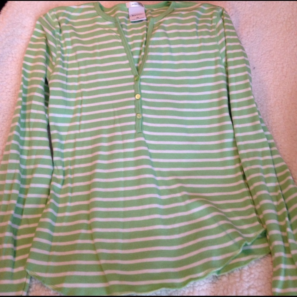 Old Navy long sleeve