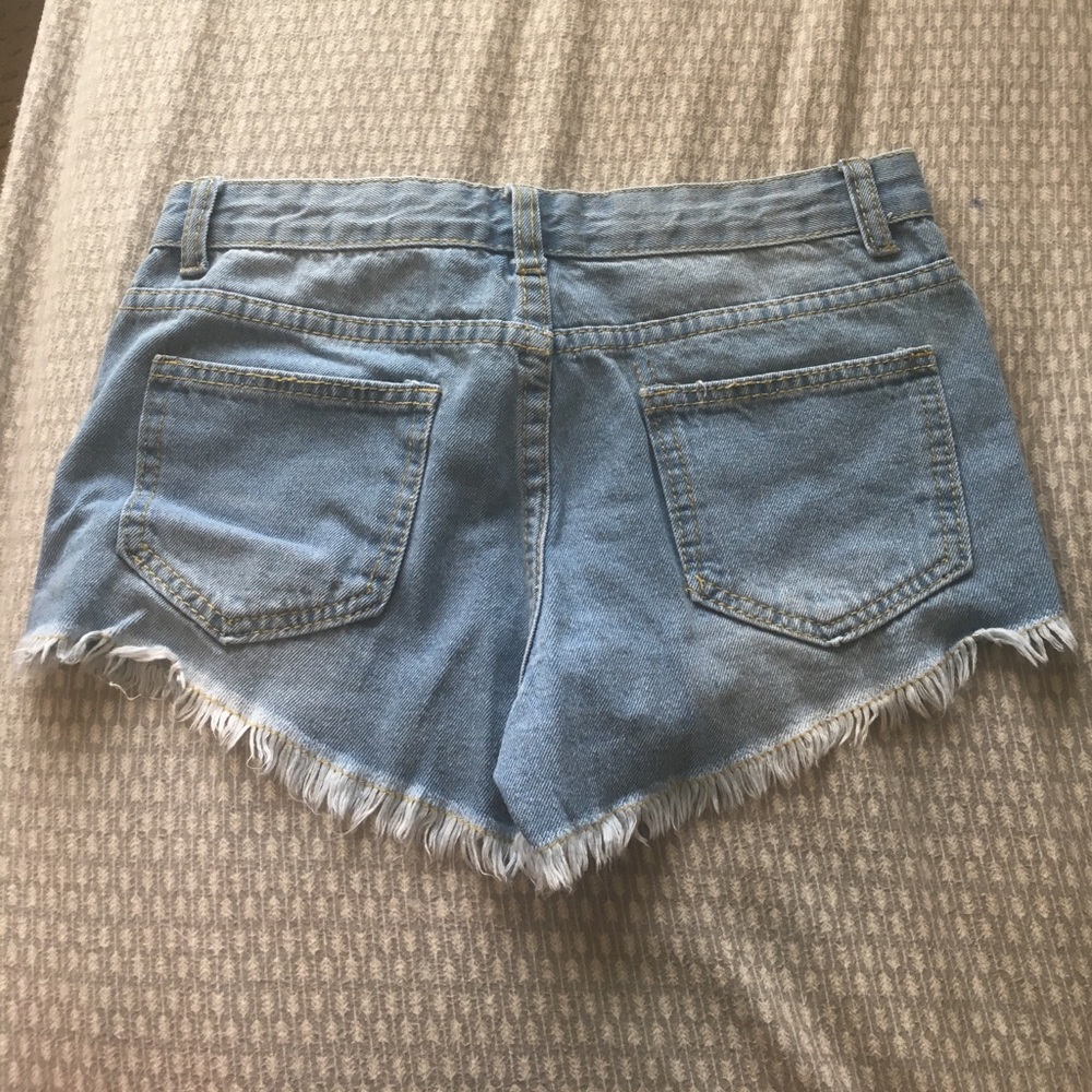 Shorts - Picture 2 of 2