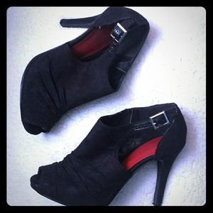 Ann Marino Cutout, Peeptoe Heels