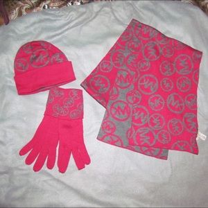Michael Kors Scarf, Hat, and gloves set