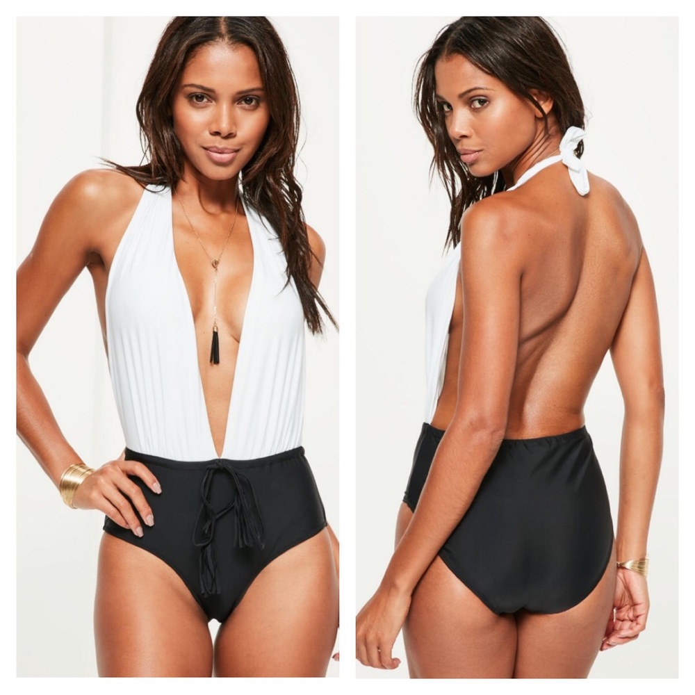 Sexy and chic one-piece bathing suit