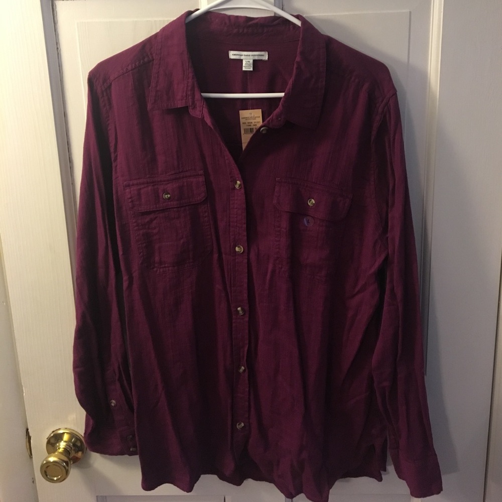 American eagle button down