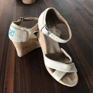 Toms nude wedge sandals