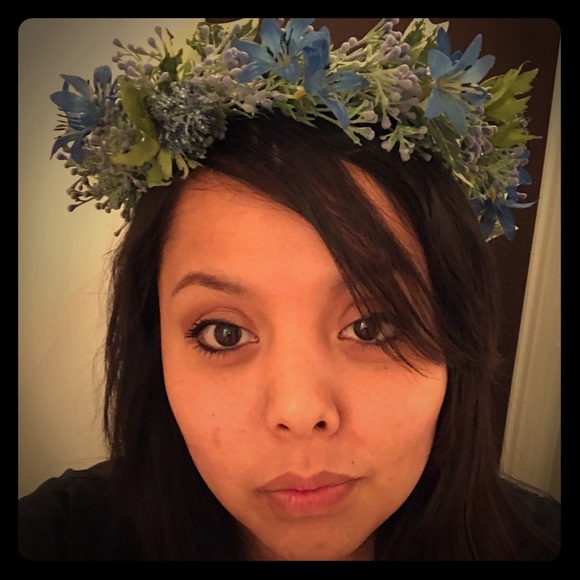 Silk Floral Crown - Picture 1 of 4