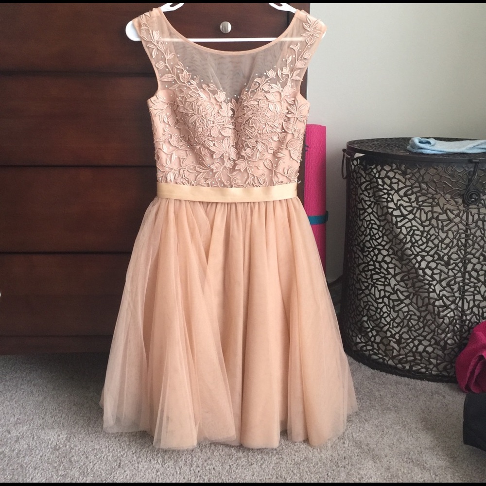 Beautiful dress for any occasion