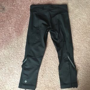 lululemon athletica Pants - Lululemon Crop lululemon athletica Pants - Lululemon Crop