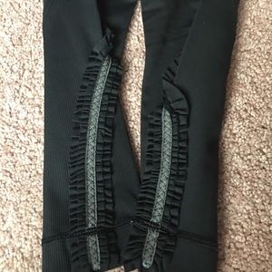 lululemon athletica Pants - Lululemon Crop lululemon athletica Pants - Lululemon Crop