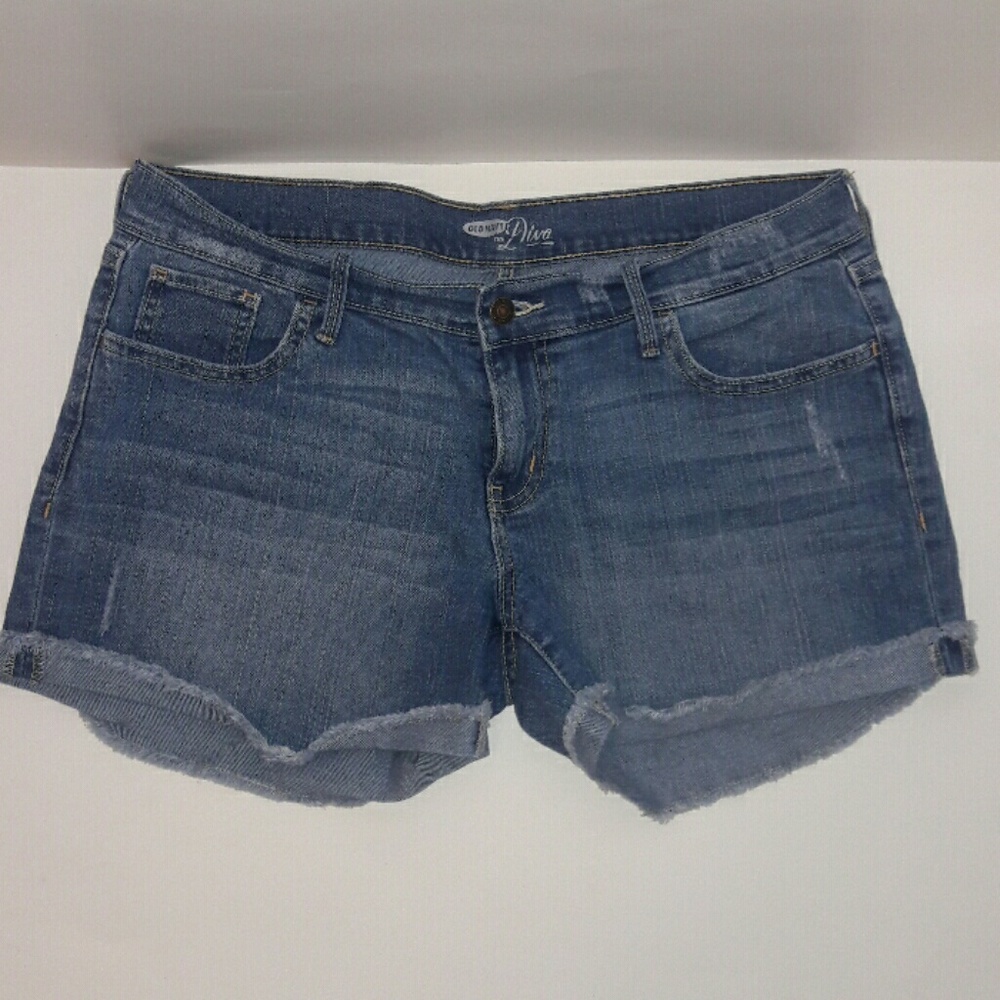 Old navy shorts The Diva