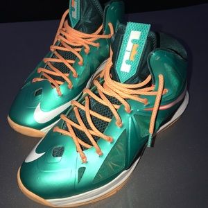 Lebron X