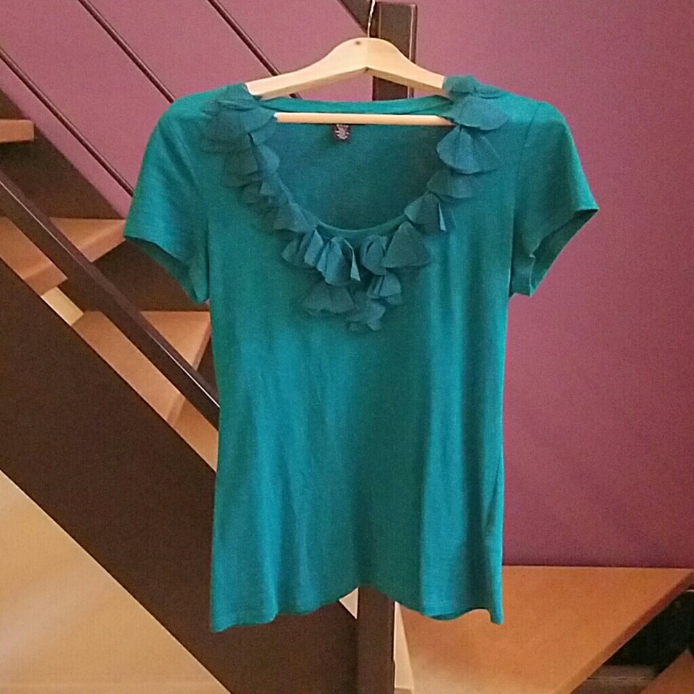 Kenneth Cole T Shirt with tassels around neck