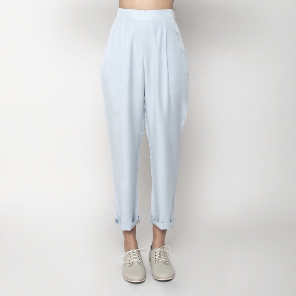 7115 Szeki powder blue trousers NWOT
