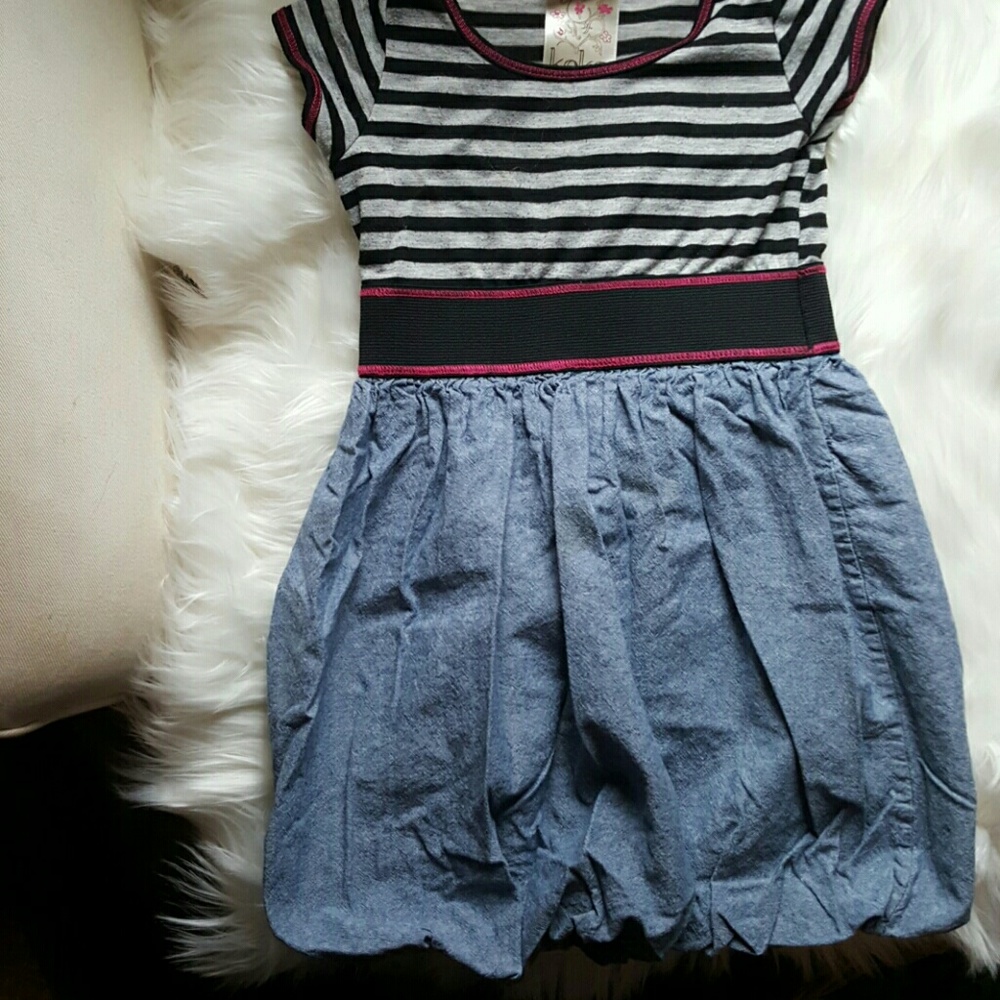 Darling KOKO  Bubble Dress Size 5