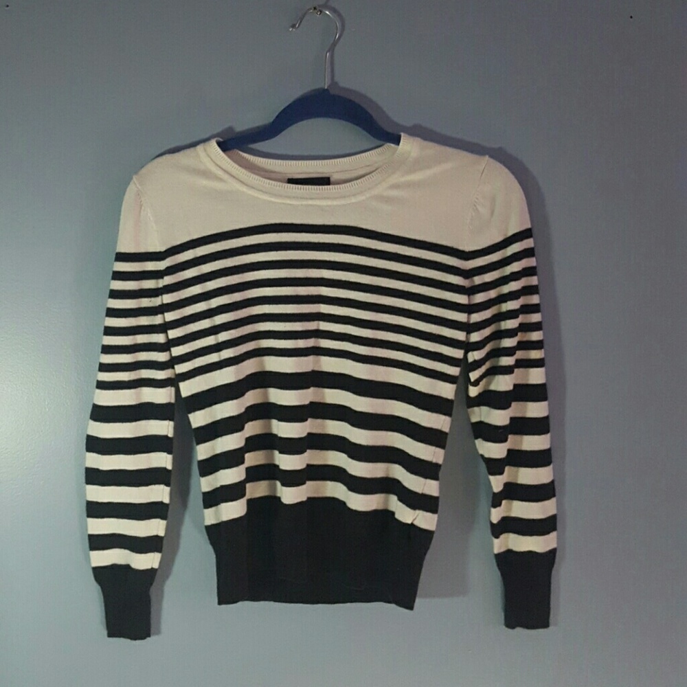 Black/White Worthington Striped Sweater