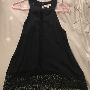 Black tank with design