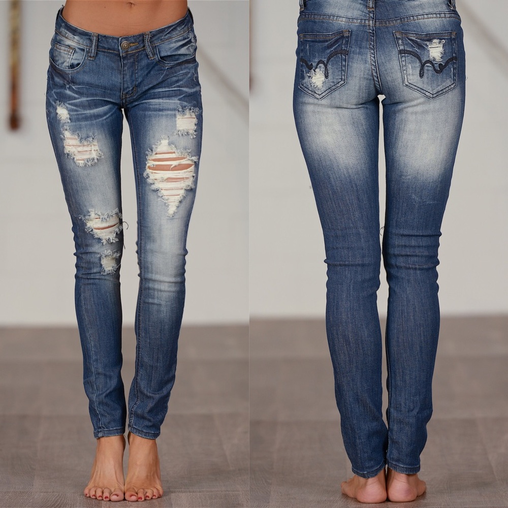 🚨1 HR SALE🚨ALUNA washed out skinny - MED DARK - Picture 3 of 4