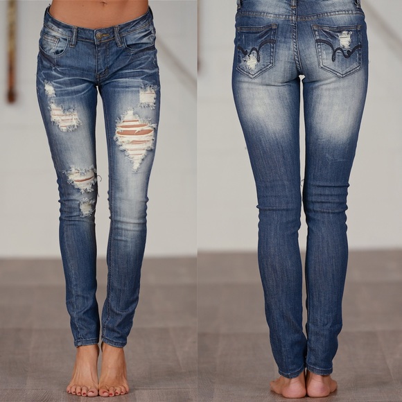 🚨1 HR SALE🚨ALUNA washed out skinny - MED DARK - Picture 3 of 4