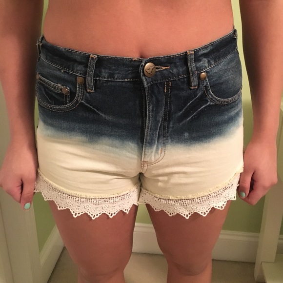 Free people high rise Jean shorts - Picture 3 of 5