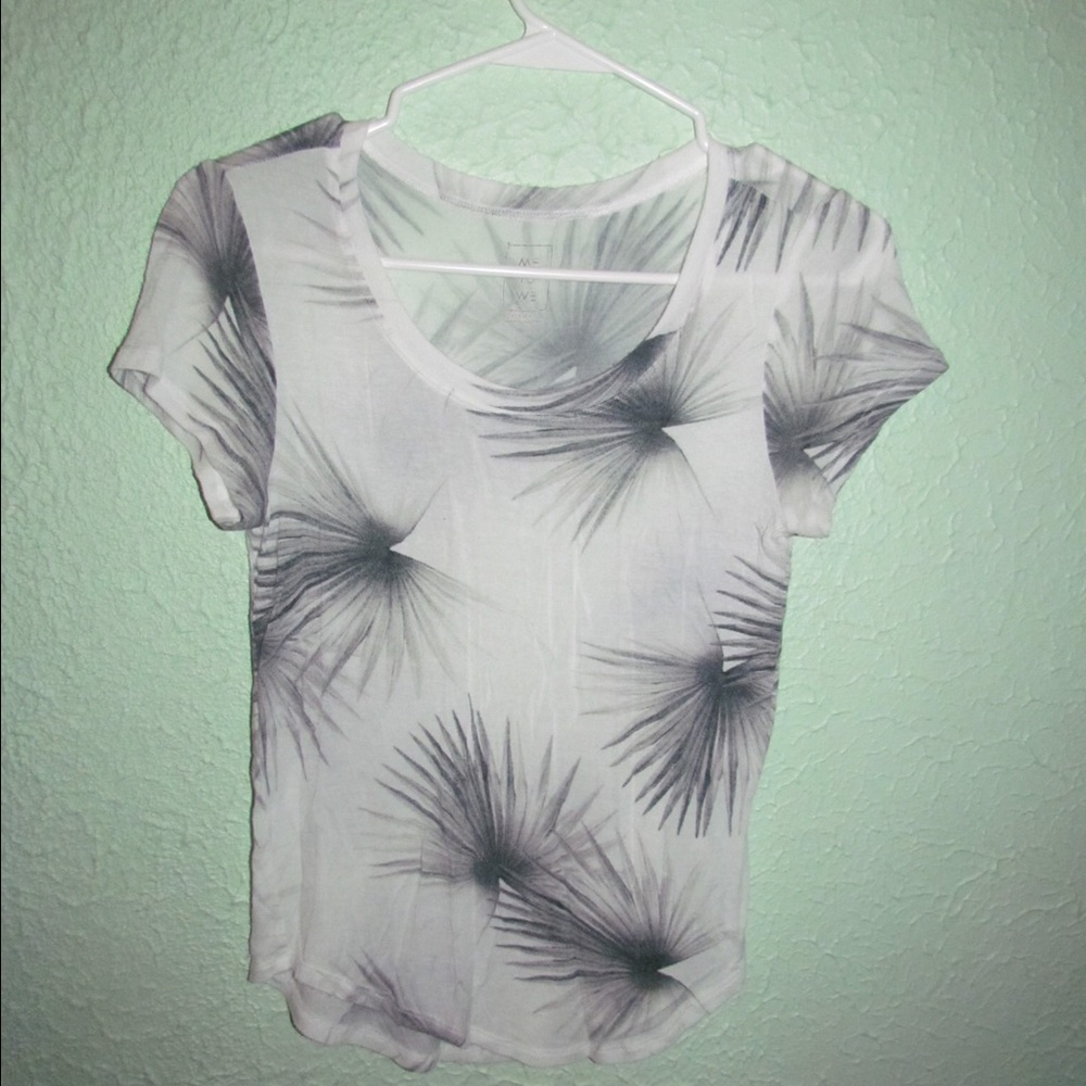 Short sleeve top