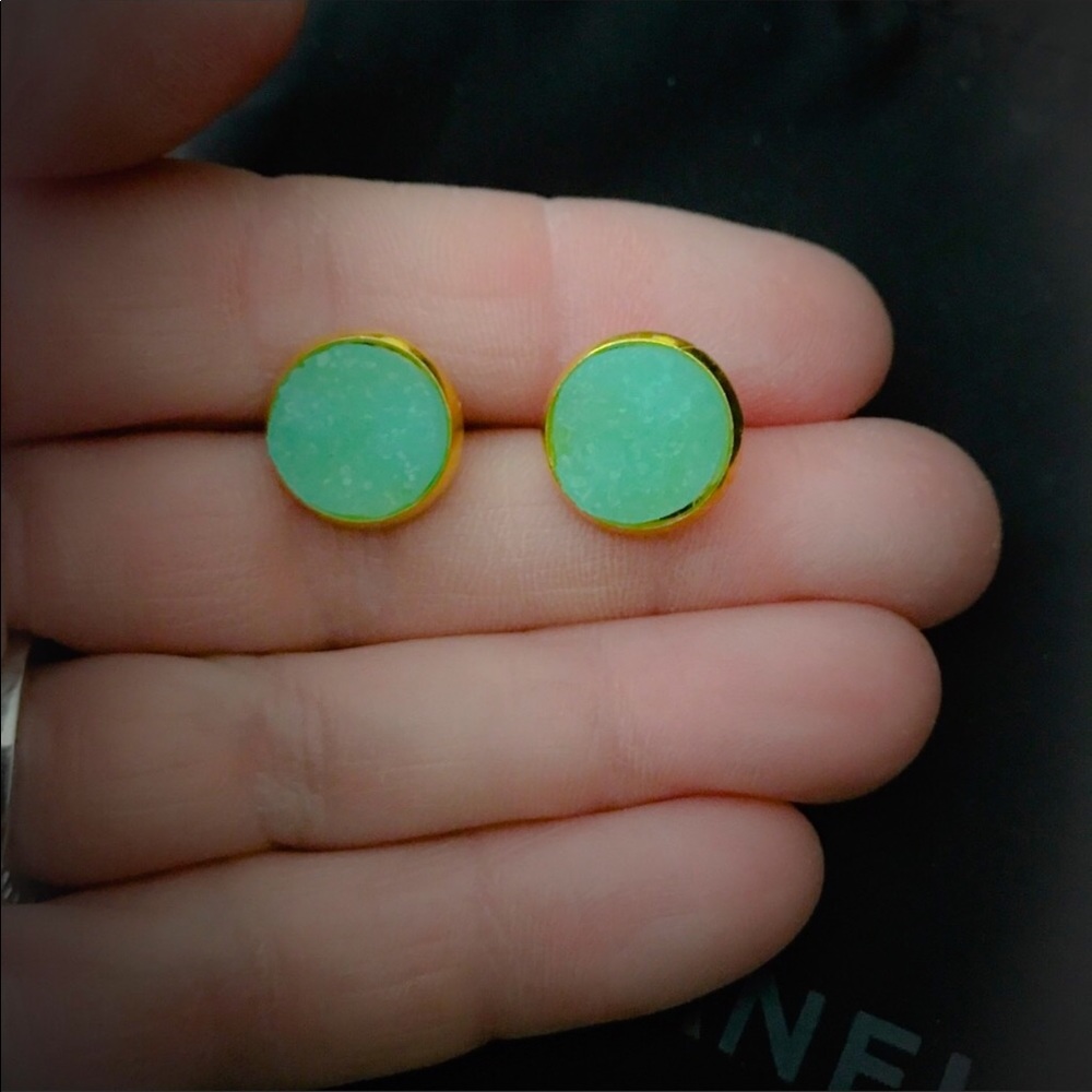 GLOWING MINT DRUSY EARRINGS NWT🍀