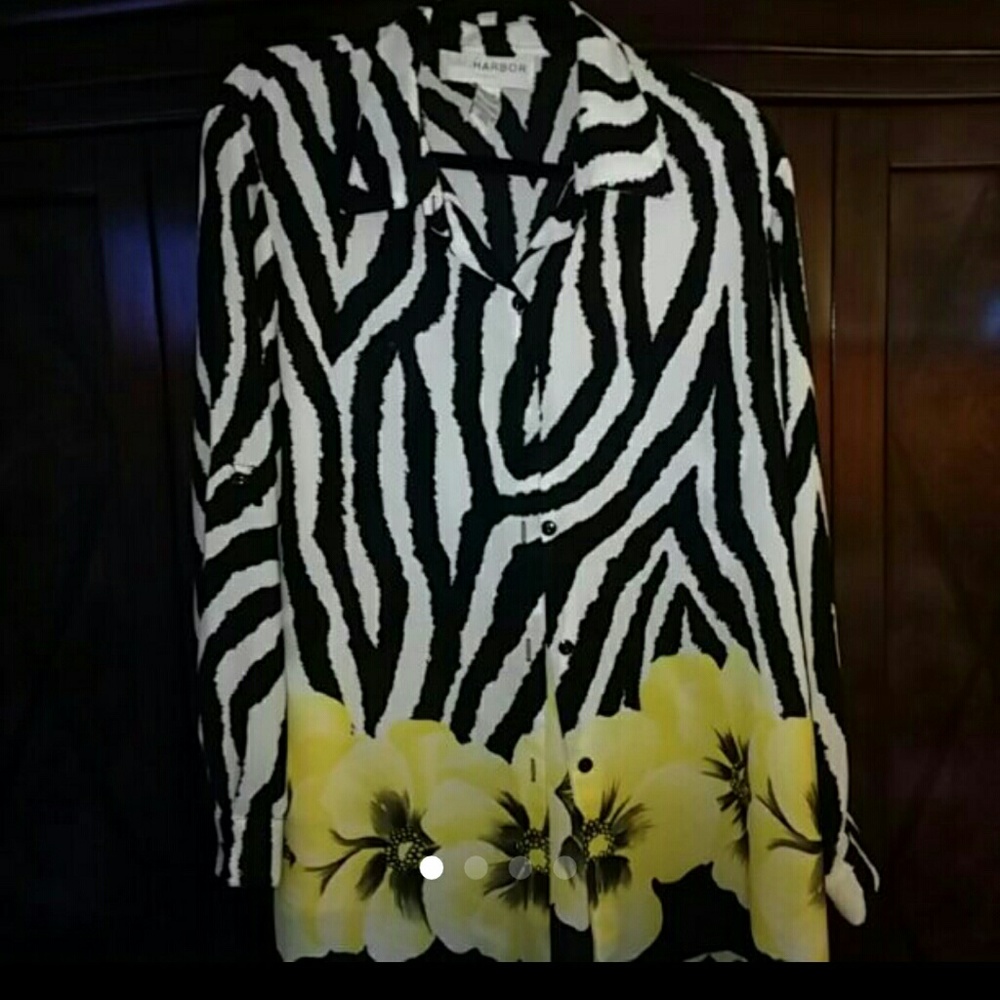 Sag Harbor Woman's Top Size 16W EUC