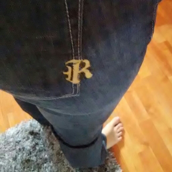 Rich and skinny jeans, US size 2 - Picture 3 of 4