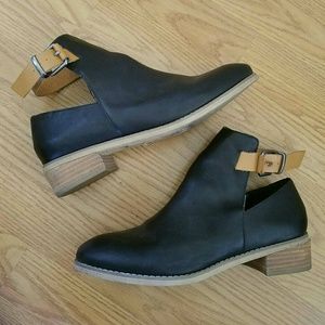 Ecole by Urban Outfiters cut out boots